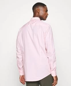 Pier One Chemise classique Prix Affortable costumes & cravates col kent homme -magasin Pier One cdd045149b6e4044978ca74842fa28b9