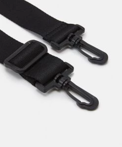 Prix Réduit Pier One UNISEX - Sac de sport sacs fermeture éclair -magasin Pier One ce129610e8304c828858e29d5894a417