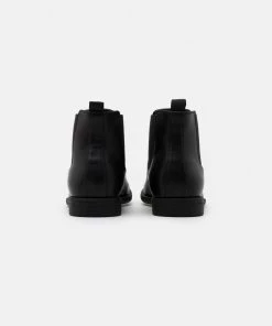 Prix Accessible Pier One Bottines bottes rond homme -magasin Pier One ce986c80bb1b42509866ab753c6d2b1c