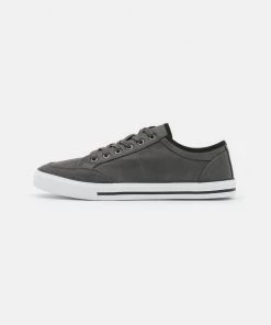 Pier One Baskets basses Qualité Excellente baskets & sneakers rond homme 18 Pier One Baskets basses Qualité Excellente baskets & sneakers rond homme -magasin Pier One cf92022102254499b6a39758595833b7