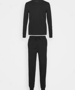 Haute Qualité Pier One Pyjama pyjamas haute homme -magasin Pier One cfa14e65cf7b4b8a8e7163a8b574bb86 2