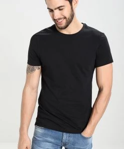 Pier One Prix Malin 2 PACK - T-shirt basique t-shirts col rond homme 18 Pier One Prix Malin 2 PACK - T-shirt basique t-shirts col rond homme -magasin Pier One d0501787ec1845ce90999b229c3dcfaf