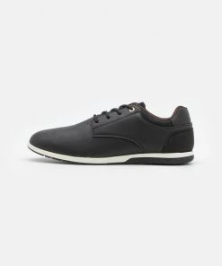 Pier One Chaussures à lacets Prix Discount derbies, richelieus & chaussures bateau rond homme