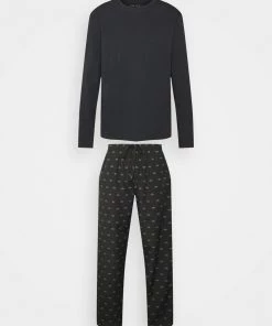 Pier One Pyjama Prix Légers pyjamas normale homme -magasin Pier One d2cca0195c524d6683fa7571898d3901 1