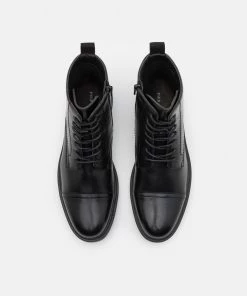 Pier One Prix Équitable Bottines à lacets bottes rond homme -magasin Pier One d471b073d0cf461fa03d73fd735a25a2
