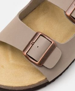 Pier One UNISEX - Chaussons En Remise ouvert homme -magasin Pier One d5c0fe1ddbff427c88656e1c823054a0