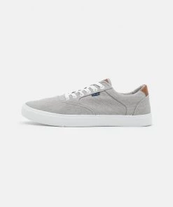 Pier One Prix Gelé Baskets basses sneakers rond homme