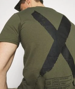 En promotion Pier One T-shirt imprimé t-shirts col rond homme 15 En promotion Pier One T-shirt imprimé t-shirts col rond homme -magasin Pier One d757ba5e355f4f07bedcbf9d89b2d3b4