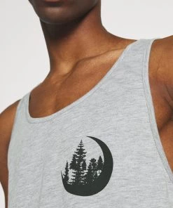 Pier One Débardeur Prix Dégriffé t-shirts encolure large ronde homme 17 Pier One Débardeur Prix Dégriffé t-shirts encolure large ronde homme -magasin Pier One d7f0448d9b61457d95551c168d1adb8e