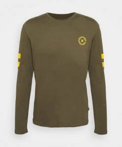 Prix Jamais Vus Pier One T-shirt à manches longues t-shirts & polos col rond homme -magasin Pier One d885c8c47eb745918e1ccafdcbc19aea