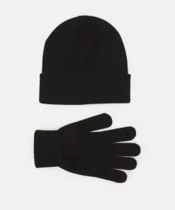 Prix Équitable Pier One SET - Écharpe casquettes, bonnets et chapeaux couleur unie homme -magasin Pier One d9cbd03ebb3d4a4e97751ad86a04766b