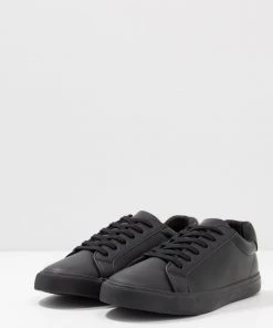 Pier One UNISEX - Baskets basses Un Tarif Préférentiel baskets & sneakers rond homme -magasin Pier One db2a966189d14321b373ffb38f515eaf