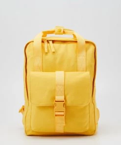 Bas Prix Pier One UNISEX - Sac à dos sacs compartiment pour pc portable -magasin Pier One ddeae237727a44e090622a9e443abb62