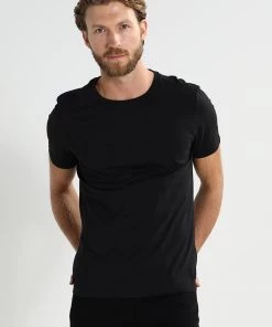 Pier One Prix d’Amis 2 PACK - T-shirt basique t-shirts col rond homme -magasin Pier One dee66c7e2e734d18983e6a98b1cdab15