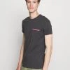 Pier One T-shirt basique Soldes En Ligne t-shirts col rond homme -magasin Pier One e17191ca73474c3baafcb0428632d40e