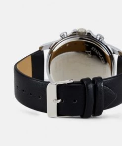 magasin Pier One -magasin Pier One e3a1d7c6274c47d6bbe14174e1388342