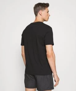 Pier One Pyjama Remise En Ligne pyjamas normale homme -magasin Pier One e5c027c3aa584ebbb8f05c6b987800e7