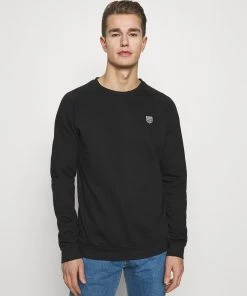 Prix Sacrifiés Pier One Sweatshirt pulls et gilets col rond homme -magasin Pier One e7ae64d40420471bb2ea2b30182511ea