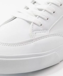 Pier One UNISEX - Baskets basses Rabais sneakers rond homme 13 Pier One UNISEX - Baskets basses Rabais sneakers rond homme -magasin Pier One e7d29f06abc444708b00a25d8fd3f756