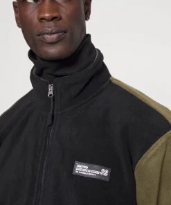 Pier One Prix Distinctifs Veste polaire pulls & gilets col officier homme -magasin Pier One e7eb3b16a49c4d3b9a8af98dc8007f3d