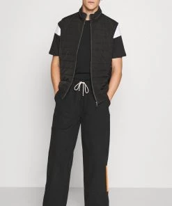 Pier One SLEEVE BLOCK NEW - T-shirt imprimé Marchandise de première qualité t-shirts col rond homme -magasin Pier One e8eb635624d14dde907e4fc0f64f0526