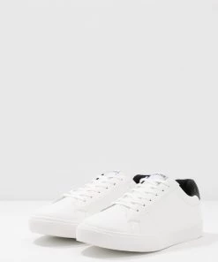 Rabais Pier One UNISEX - Baskets basses baskets & sneakers rond homme -magasin Pier One eab08c48b6fa457f871b0b4f56cf5e34