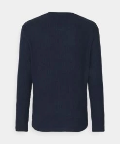 Pier One RIBBED LOUNGE TOP - Haut de pyjama Prix Compétitif pyjamas col rond homme -magasin Pier One edc2ce0109ca4045b90147b8c453a447