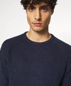 Soldes Pier One Pullover pulls et gilets col rond homme 14 Soldes Pier One Pullover pulls et gilets col rond homme -magasin Pier One ee37c809de9b4b2a9e38b3f62829d8da