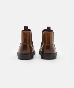 Prix Refroidis Pier One Bottines bottes rond homme -magasin Pier One ee85b3a8d6194c01bf768f753fa4bb67