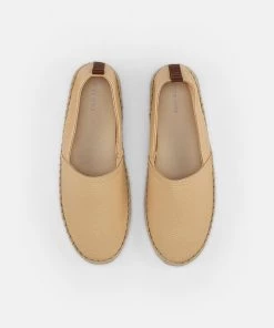 Prix Discount Pier One RENA ESPADRILLE UNISEX - Espadrilles chaussures basses rond -magasin Pier One ee8bede9139e442b9465d505e9097d21