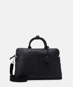 Pier One Rabais LEATHER - Mallette sacs compartiment pour téléphone portable homme