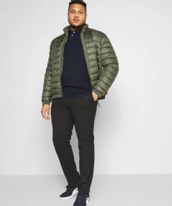 Pier One Vendre-Réclame Polo t-shirts col polo homme -magasin Pier One f42d4faa24744aefa4a49e91b6e3d647