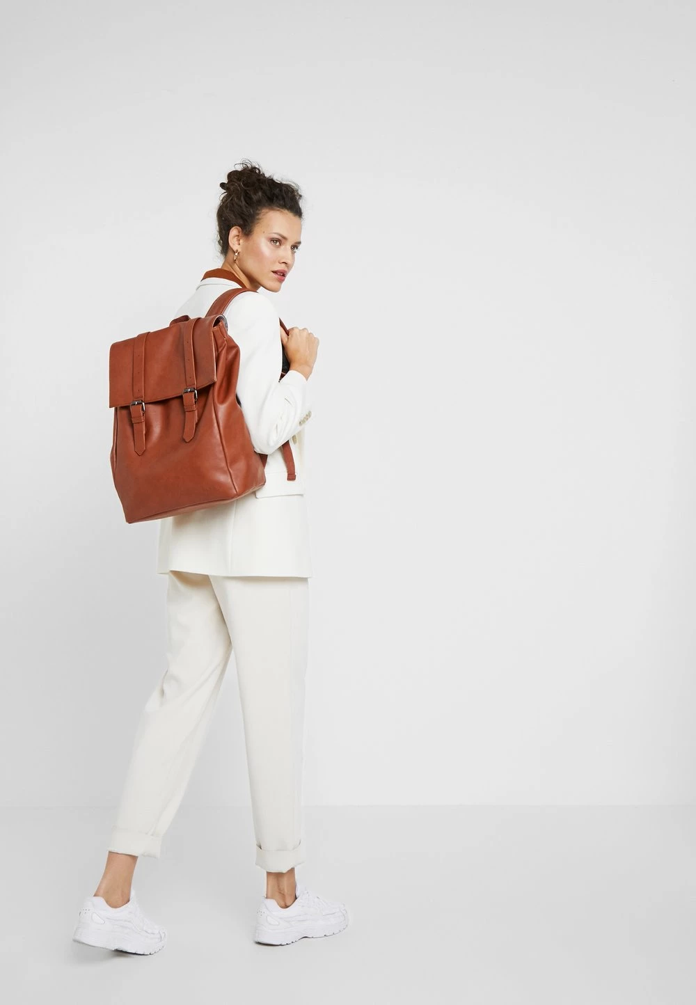 Discount En Ligne Pier One UNISEX - Sac à dos sacs fermoir aimanté 8 Discount En Ligne Pier One UNISEX - Sac à dos sacs fermoir aimanté – Image 6