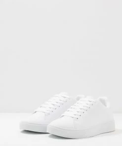 Pier One Bas Prix Baskets basses baskets & sneakers rond homme -magasin Pier One f5ce469c89694d9caf0a362a89e279d0