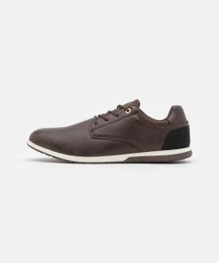 Pier One Promos Chaussures à lacets derbies, richelieus & chaussures bateau rond homme