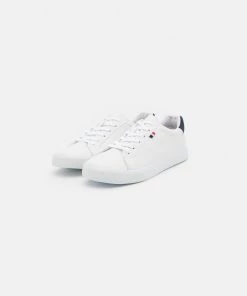 Pier One Prix Favorable UNISEX - Baskets basses baskets & sneakers rond -magasin Pier One f60be01e83904d789ad2f6732ca0f2a5