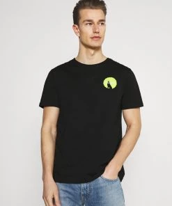 Pier One T-shirt imprimé Prix Exclusifs t-shirts col rond homme 12 Pier One T-shirt imprimé Prix Exclusifs t-shirts col rond homme -magasin Pier One f664c1ffd4e54cc58ddb67041f65e297