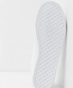 Pier One UNISEX - Baskets basses Rabais sneakers rond homme 12 Pier One UNISEX - Baskets basses Rabais sneakers rond homme -magasin Pier One f6f439c1c8a34a16a70976b7ffa88758