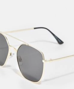 Pier One Lunettes de soleil Prix Jamais Vus aviateur homme -magasin Pier One faedfd16dd364b14946fbbbd1fa735ea