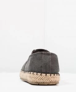 Pier One UNISEX - Espadrilles Prix Refroidis chaussures basses rond homme -magasin Pier One fbd4b5b19a0a4cfea72dd150d1243833