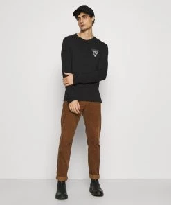 Pier One Bas Prix T-shirt à manches longues t-shirts col rond homme -magasin Pier One fc91cf738d304d1889c26fb30cc390d2