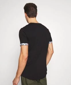 Pier One Prix Raisonnable T-shirt imprimé t-shirts & polos col rond homme -magasin Pier One ffd837a660614454b317dbc6d63e68b6